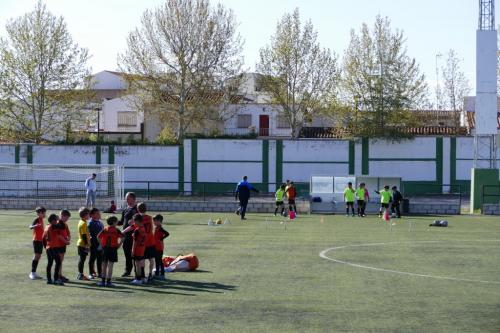 El BOP publica las bases de ayudantes para el polideportivo