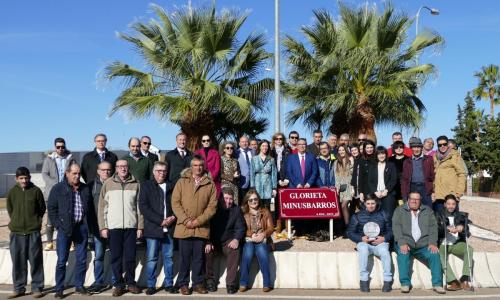 El alcalde cree que los poderes públicos aún tienen que hacer por la inclusión de las personas con discapacidad