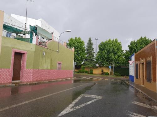 Varios cruces de las barriadas de San José y Las Mercedes cambiarán su señalización