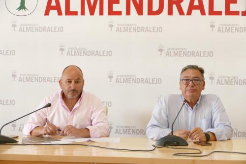 El alcalde se reúne con vecinos de San Marcos para buscar soluciones a las averías en la red de abastecimiento