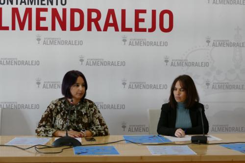 Macarena Domínguez presenta las actividades con motivo del Día de la Infancia