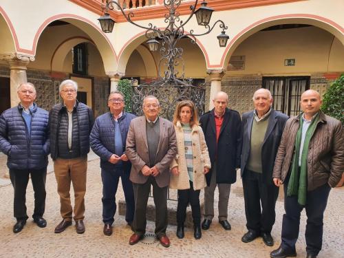 El alcalde acompaña al CIT en la presentación de su nueva junta directiva