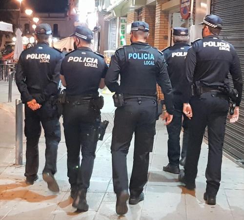 La Policía Local detiene a tres hombres por su presunta participación en dos intentos de robo