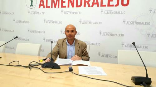 El Ayuntamiento publicará las bases para los puestos de técnico medio de gestión administrativa y de guarda rural