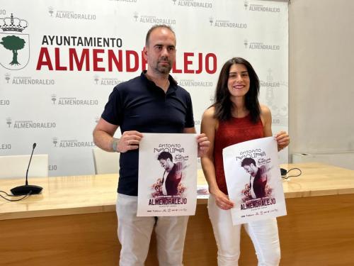 Antoñito Molina actuará en la Plaza de Toros de Almendralejo el 15 de septiembre